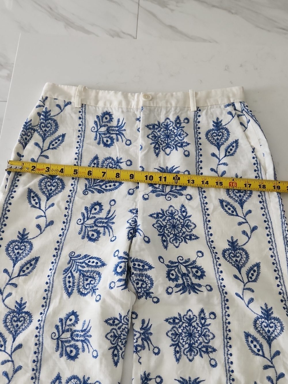 Zara Cream Wide-Leg Capris with Blue Embroidered Floral Print - Picture 12 of 13